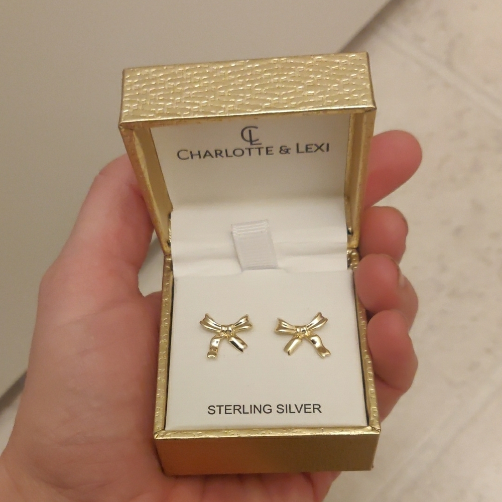 New!CHARLOTTE & LEXI Bow earrings, Gold plated Minimalist Earrings
